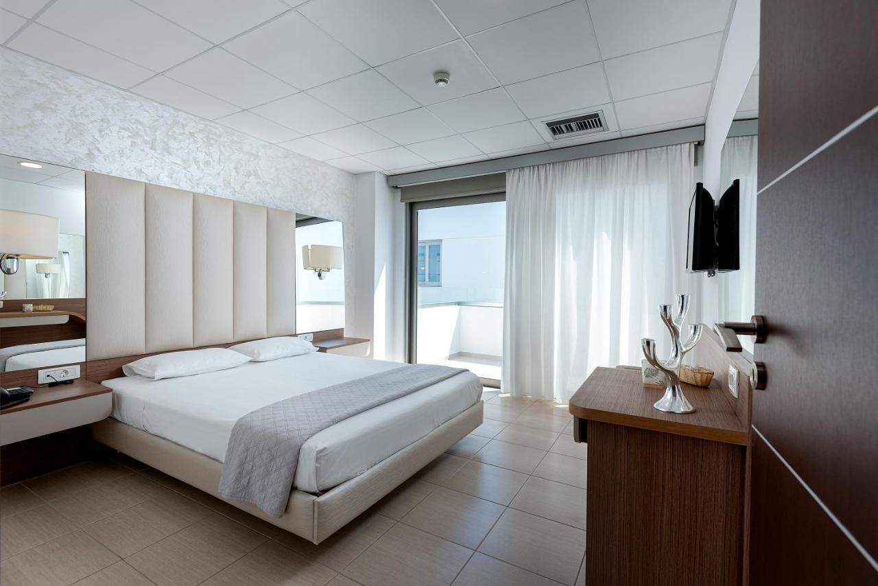 Otel Royal Bay