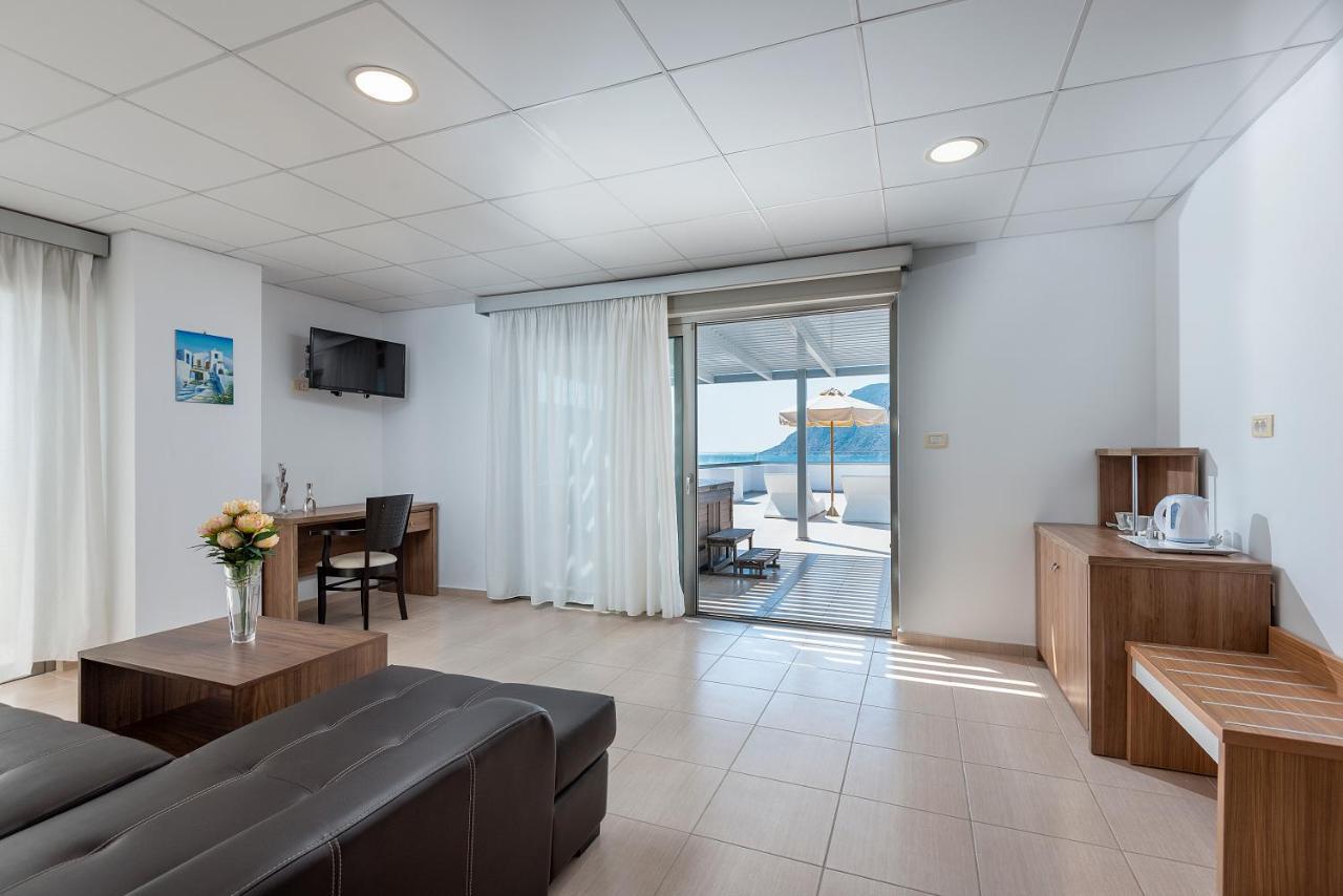 Royal Bay 4*